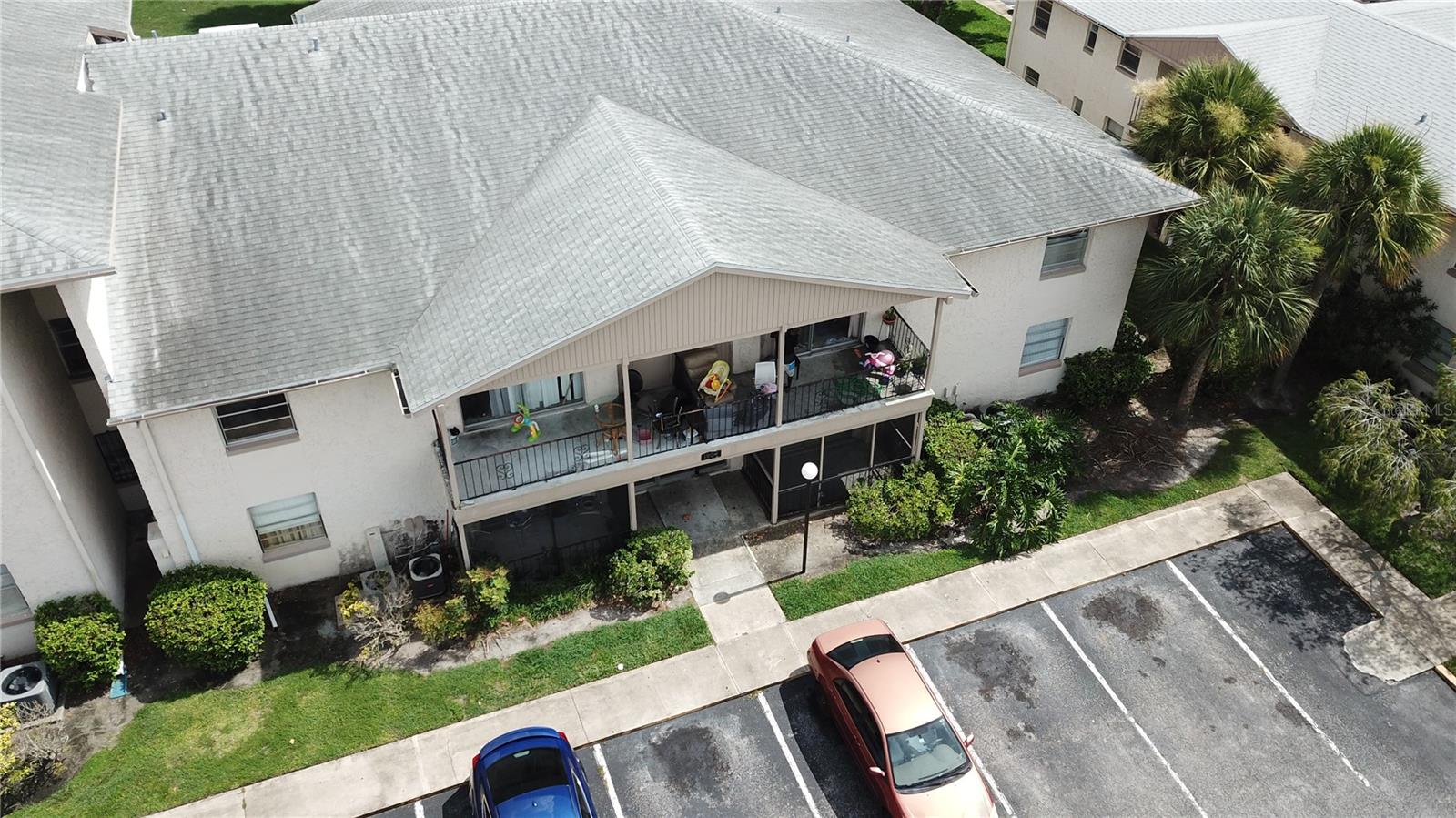 COMMODORE PLACE CONDO - Residential Lease