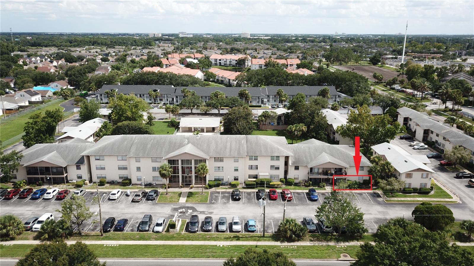 COMMODORE PLACE CONDO - Residential Lease