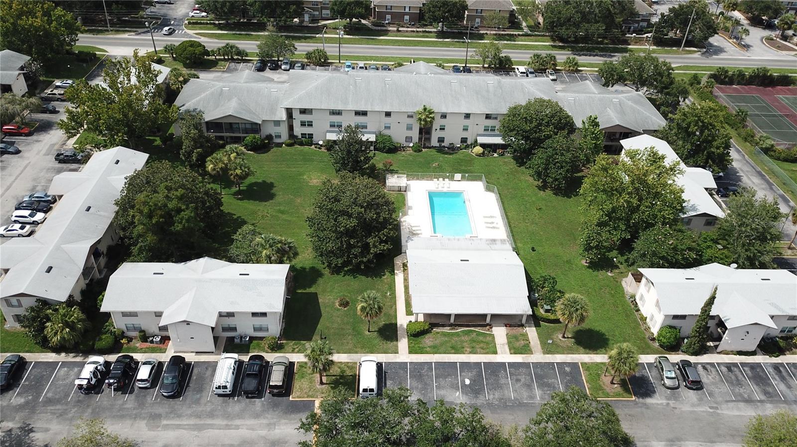 COMMODORE PLACE CONDO - Residential Lease