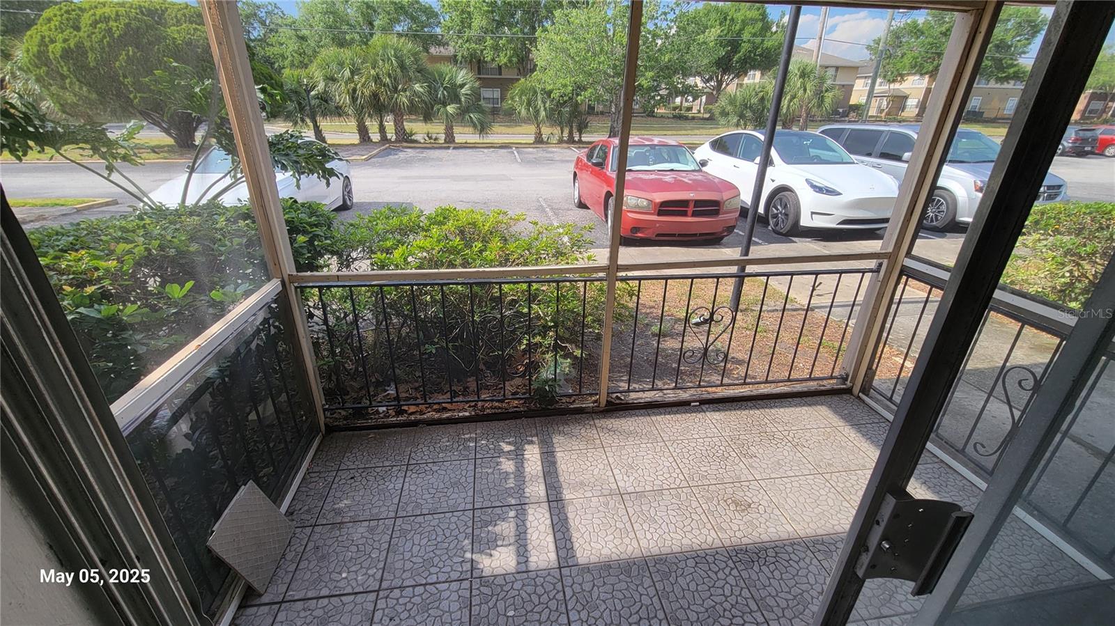 COMMODORE PLACE CONDO - Residential Lease