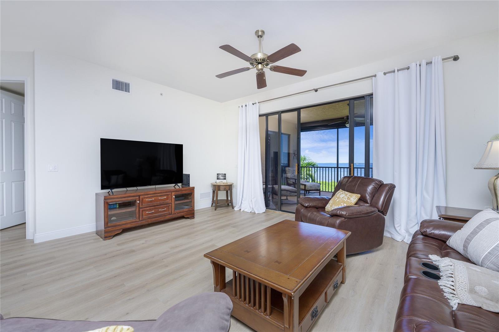 BELLA LAGO/VIVANTE XIX - Residential Lease