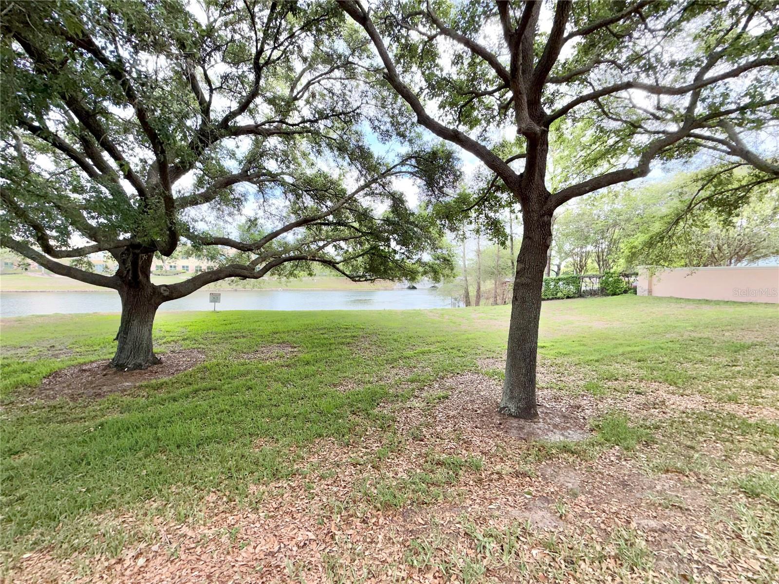 VISTAS/STONEBRIDGE PLACE CONDO - Residential