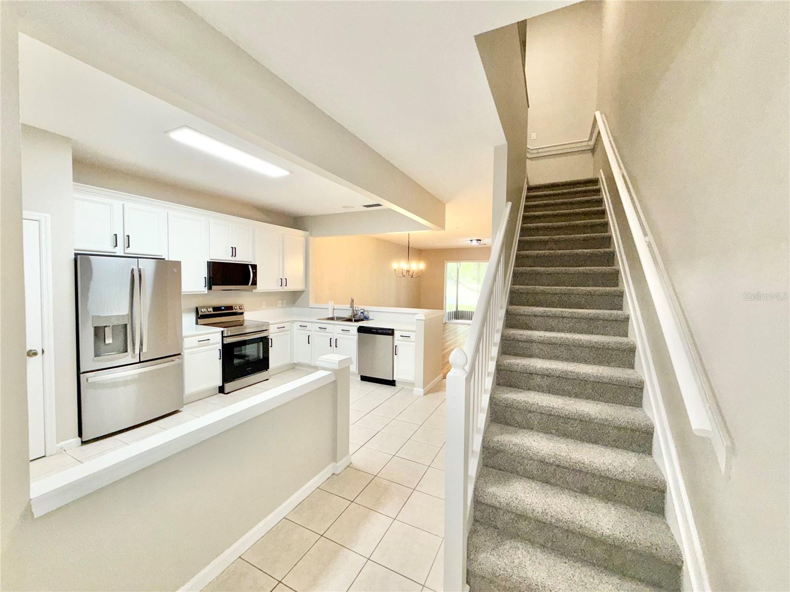 VISTAS/STONEBRIDGE PLACE CONDO - Residential