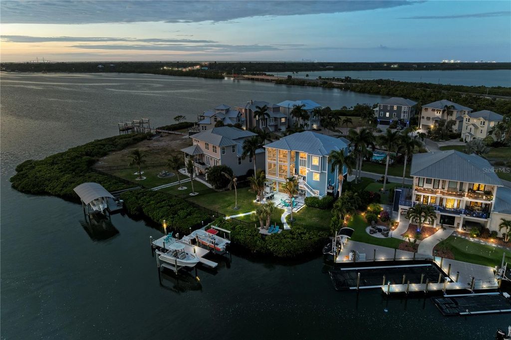 Photo of 5509 2nd Avenue Circle W, Palmetto, FL 34221 (MLS # A4671653)