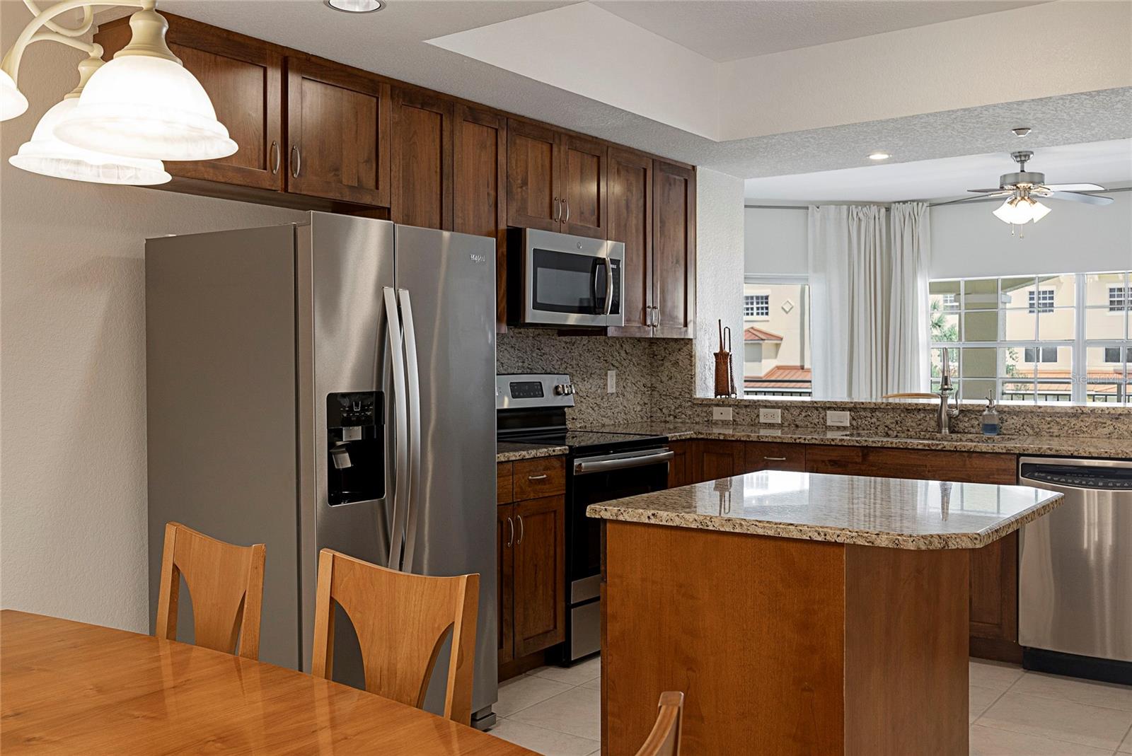 VILLAS AT BELLAGIO HARBOR VILLAGE - Residential