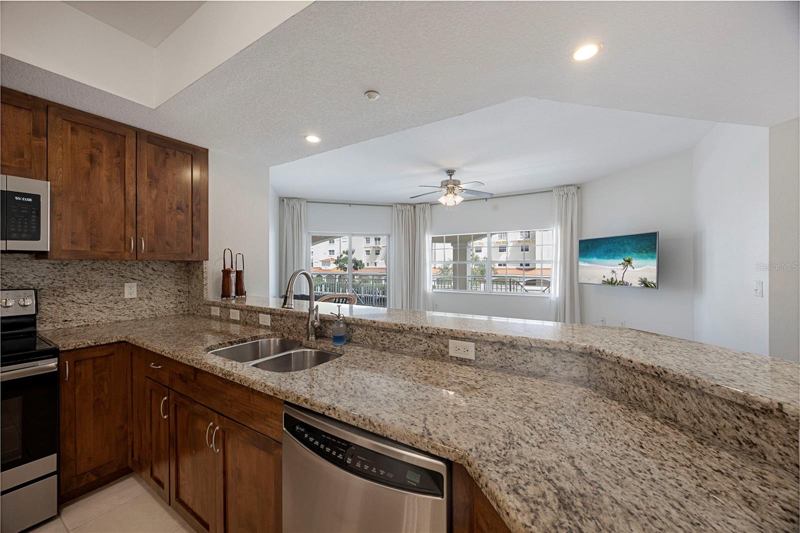 VILLAS AT BELLAGIO HARBOR VILLAGE - Residential