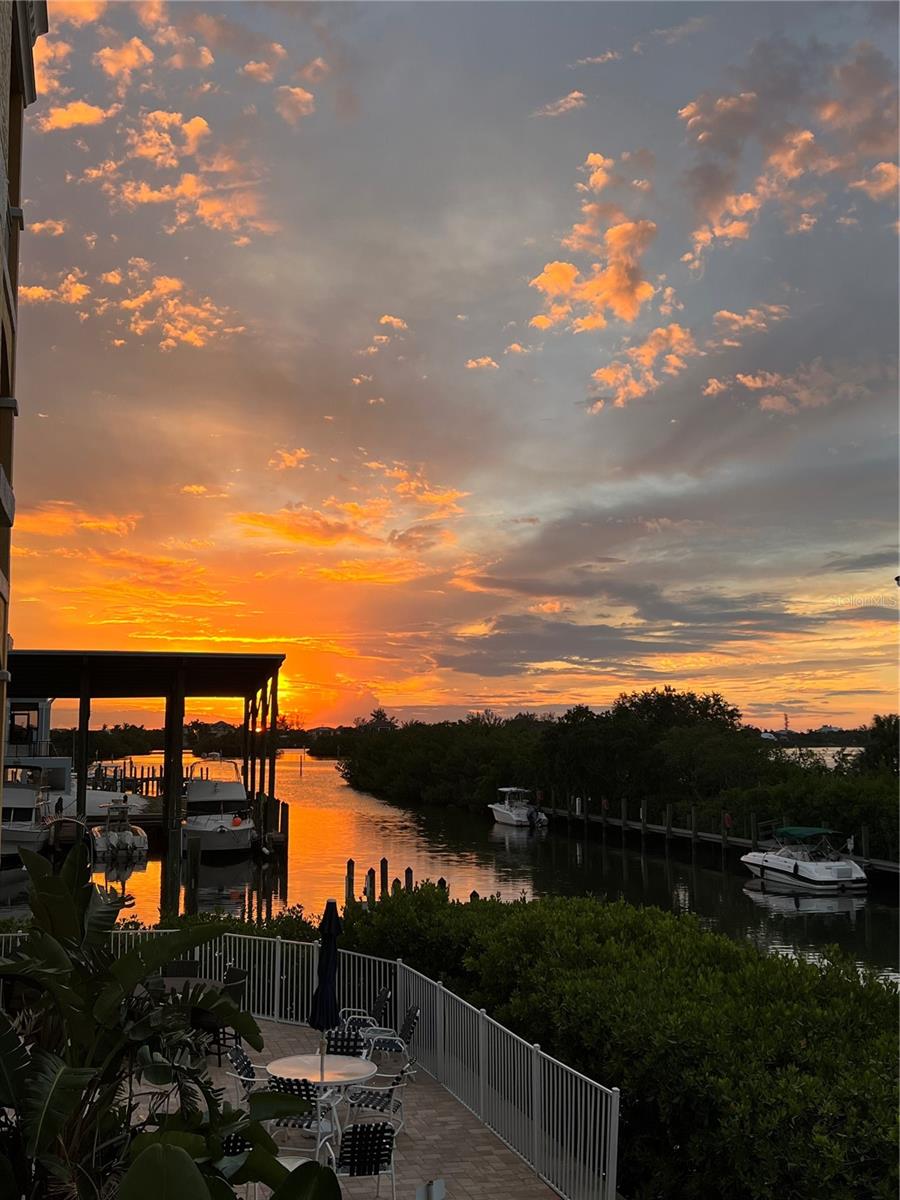 VILLAS AT BELLAGIO HARBOR VILLAGE - Residential