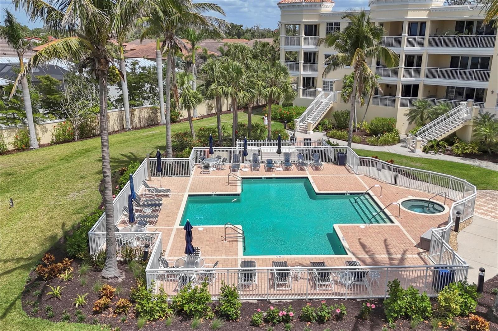 VILLAS AT BELLAGIO HARBOR VILLAGE - Residential