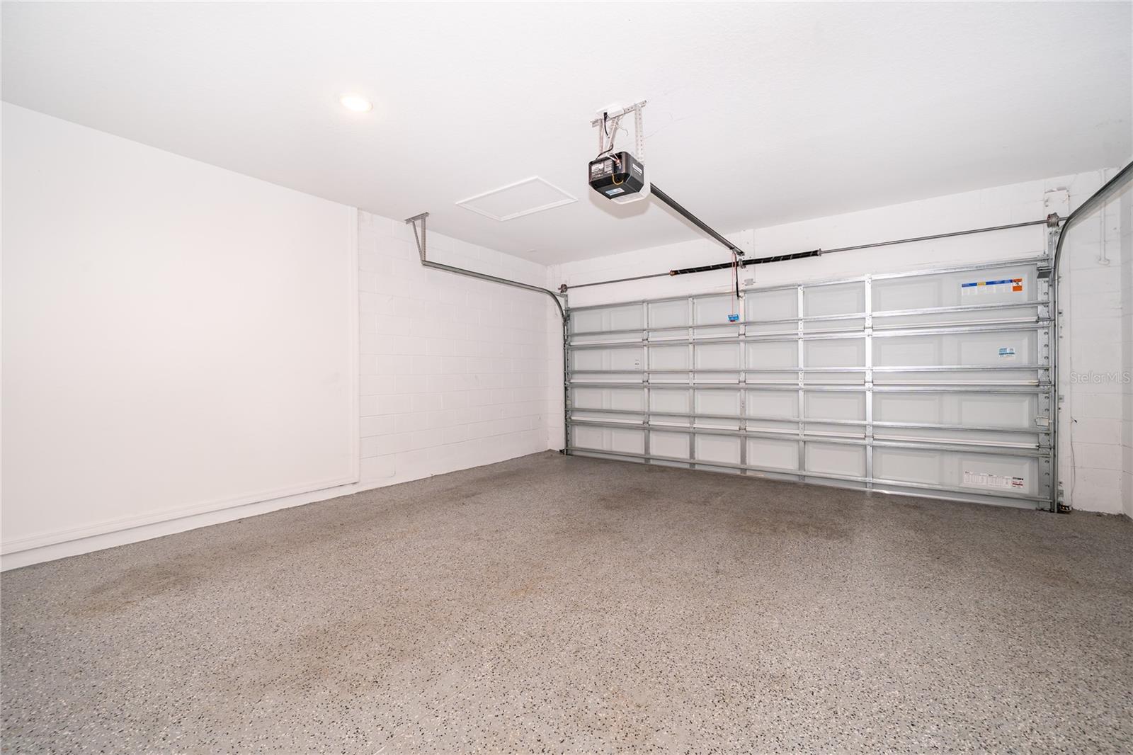 MARION CREEK ESTATES - Residential