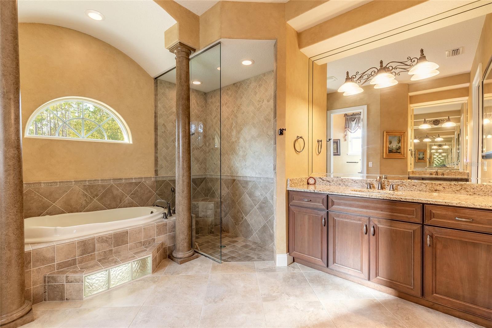 GRAND LANDINGS - Residential