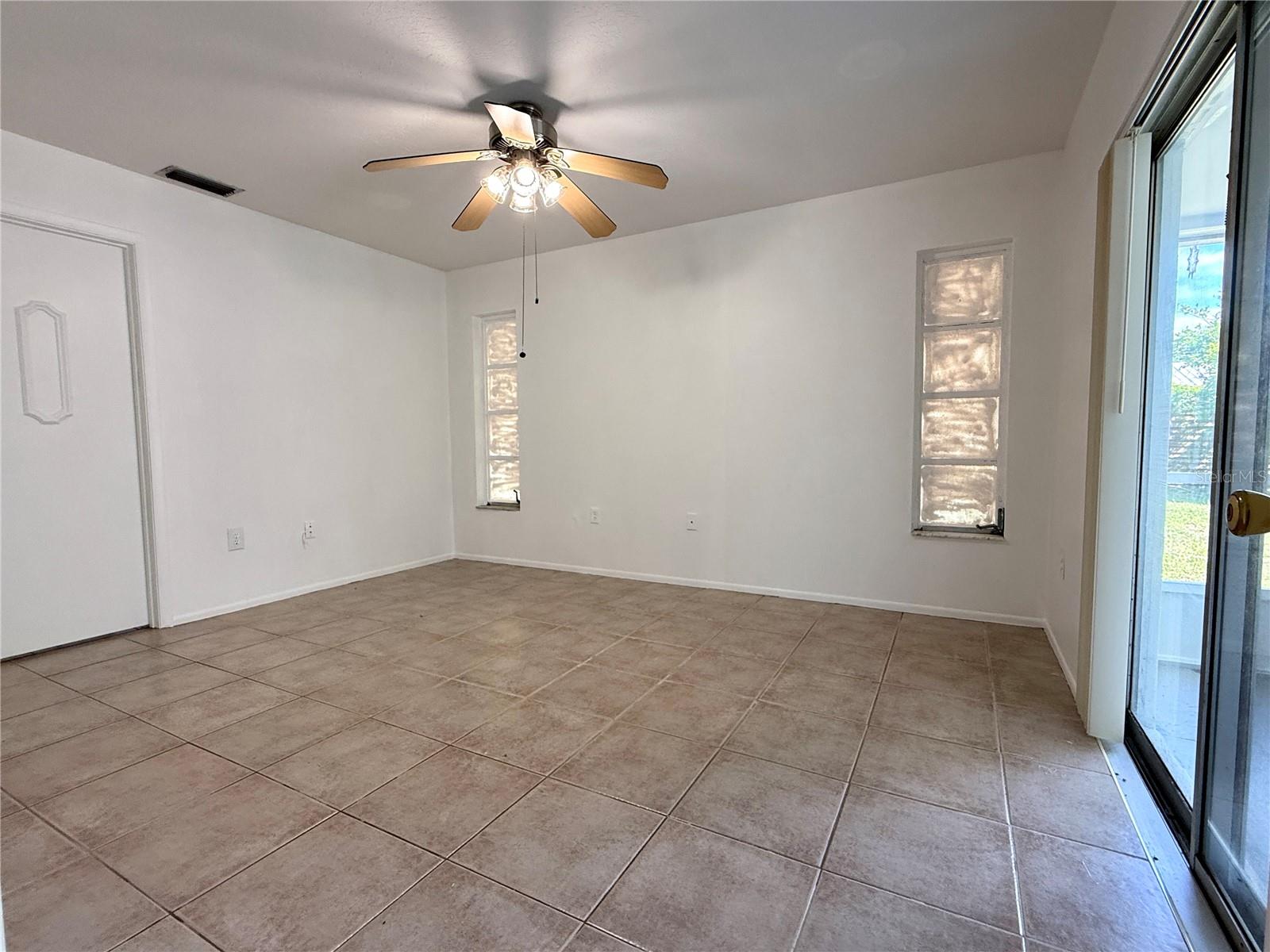 RIDGEWOOD ESTATES 19TH ADD - Residential
