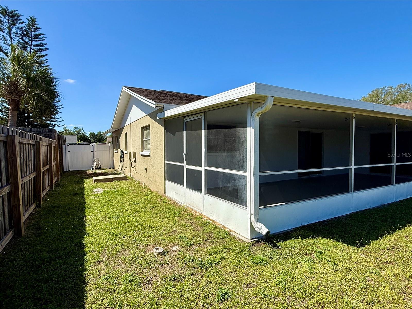 RIDGEWOOD ESTATES 19TH ADD - Residential