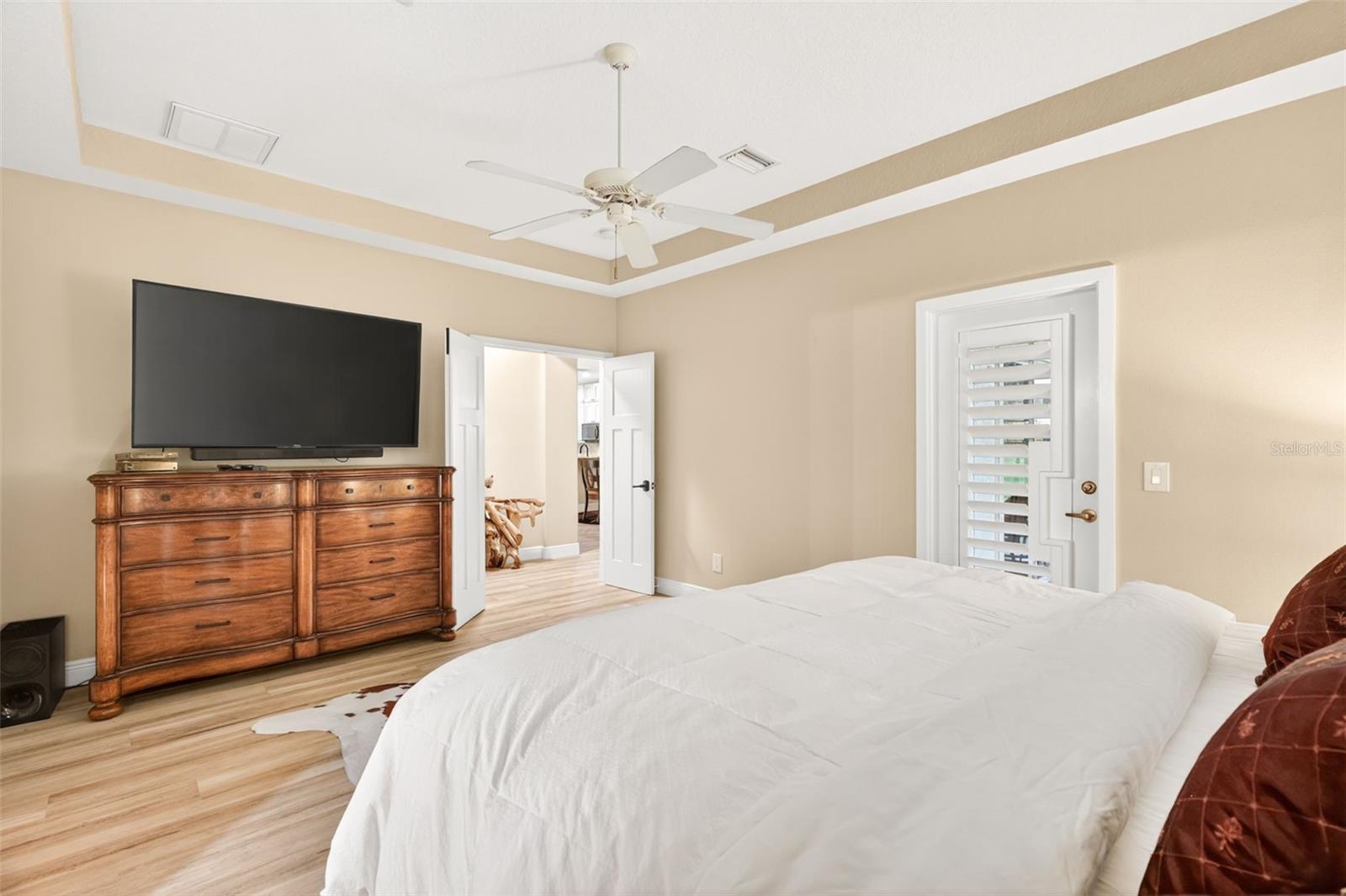 WOODVIEW VILLAS 01 - Residential