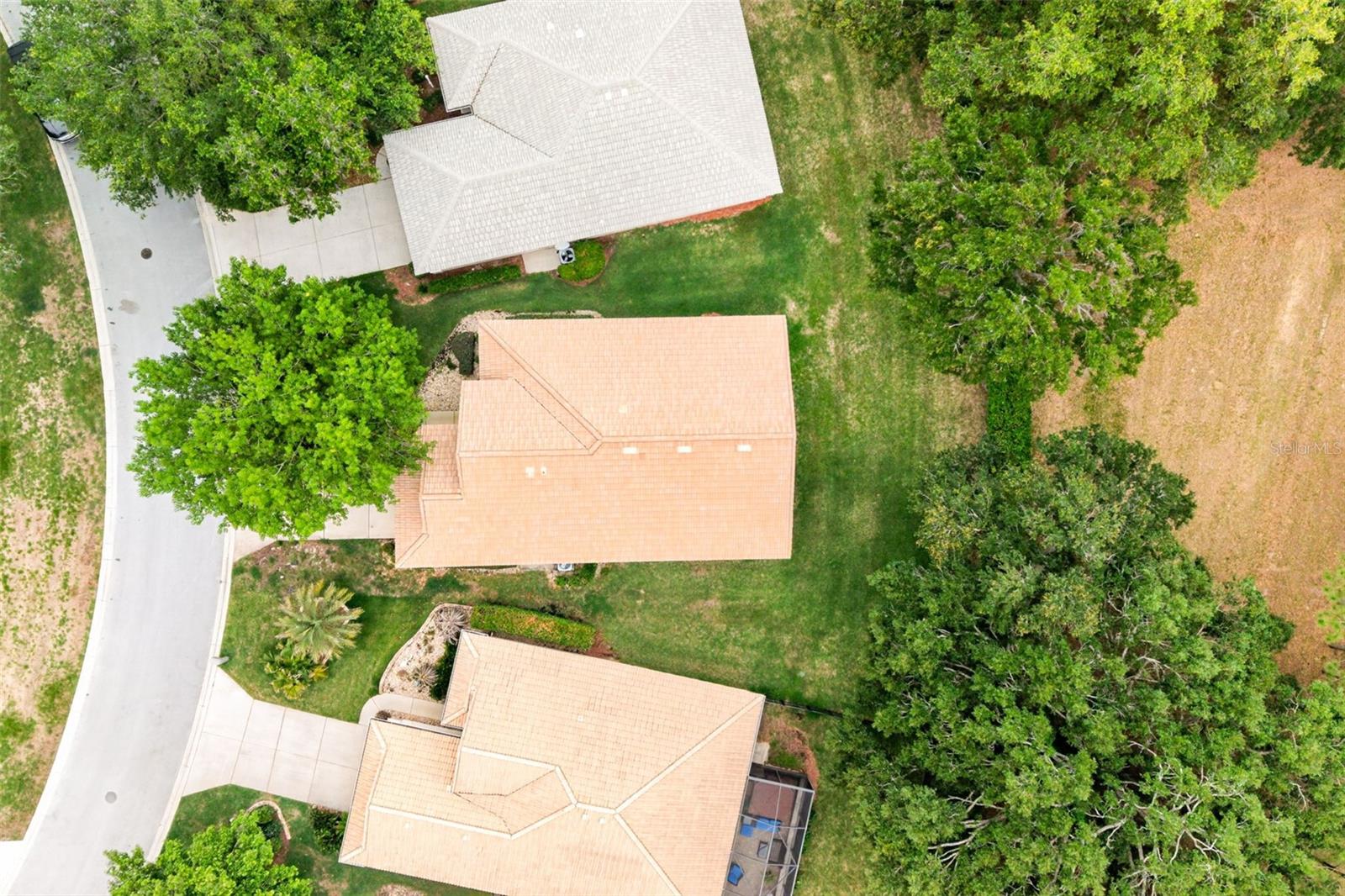 WOODVIEW VILLAS 01 - Residential