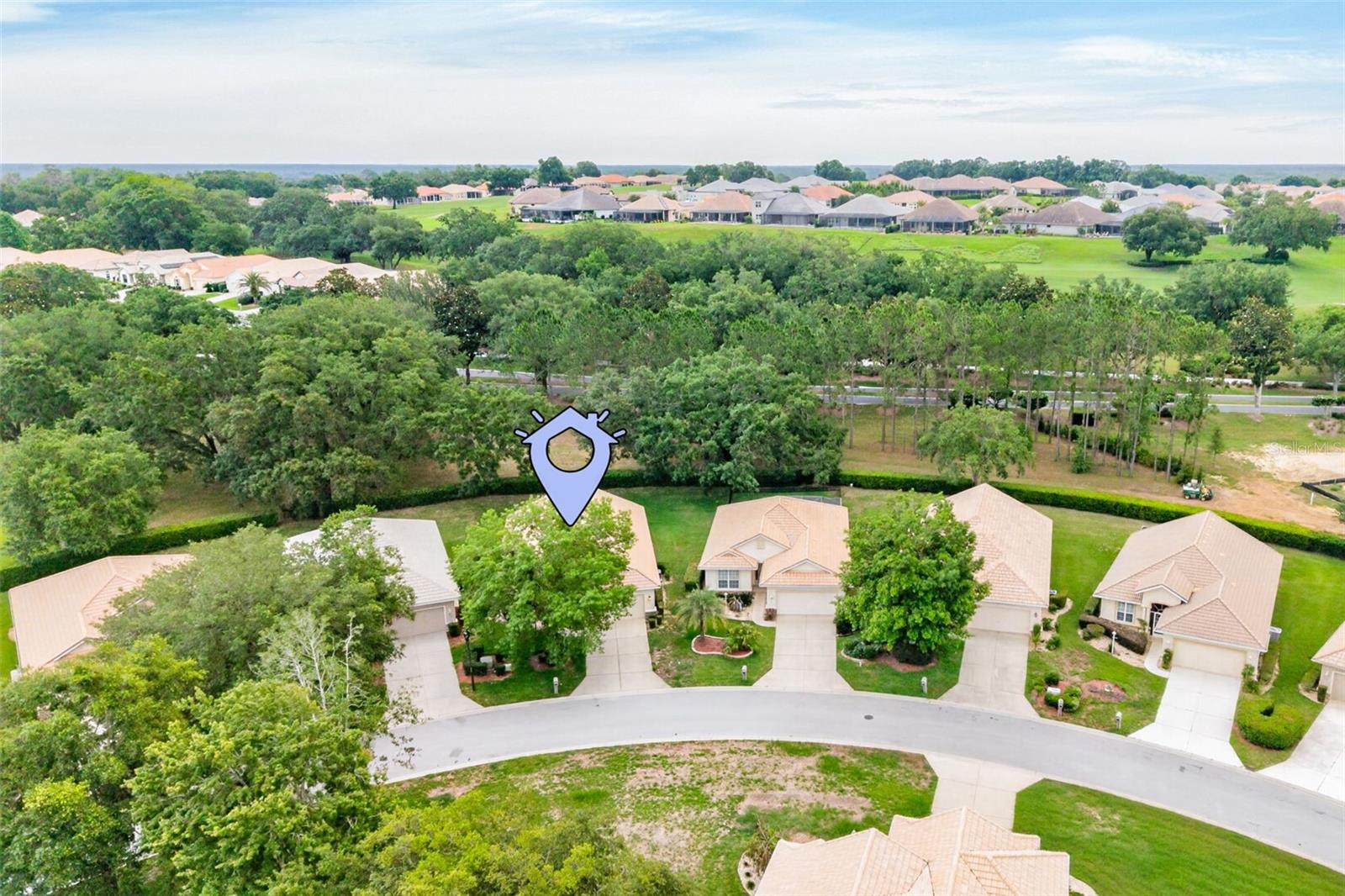 WOODVIEW VILLAS 01 - Residential