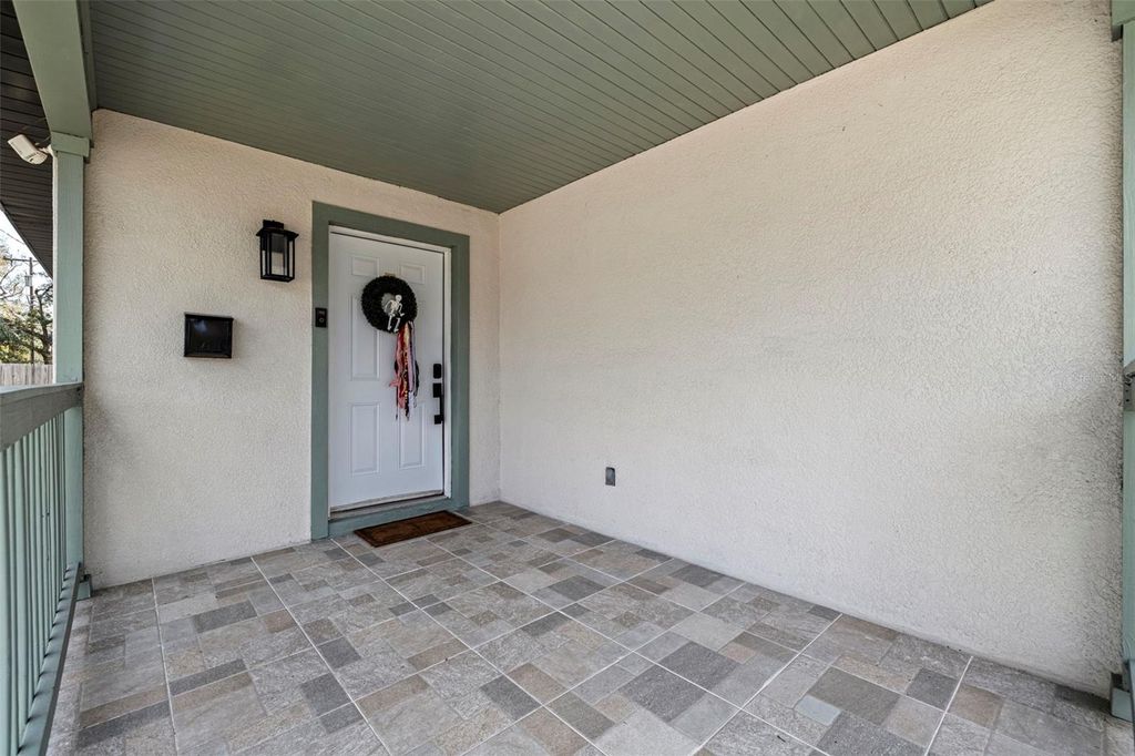 Photo of 4807 N Highland Avenue, Tampa, FL 33603 (MLS # TB8479195)