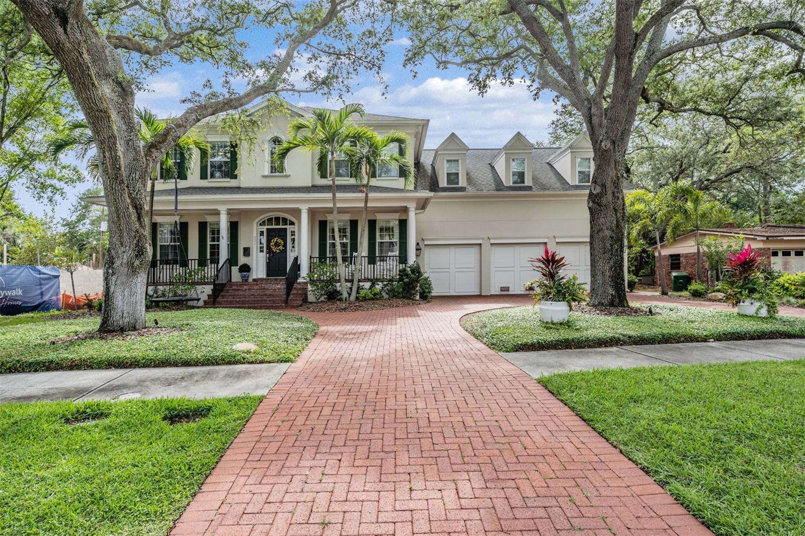 DAVIS ISLANDS - Residential