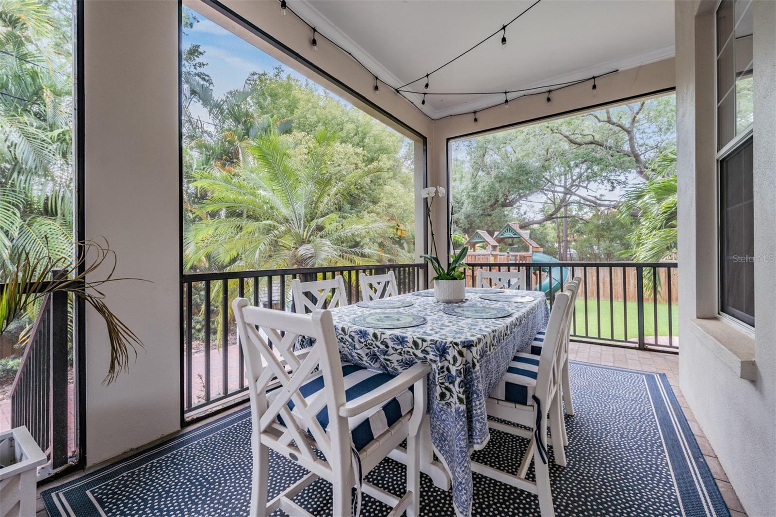 DAVIS ISLANDS - Residential