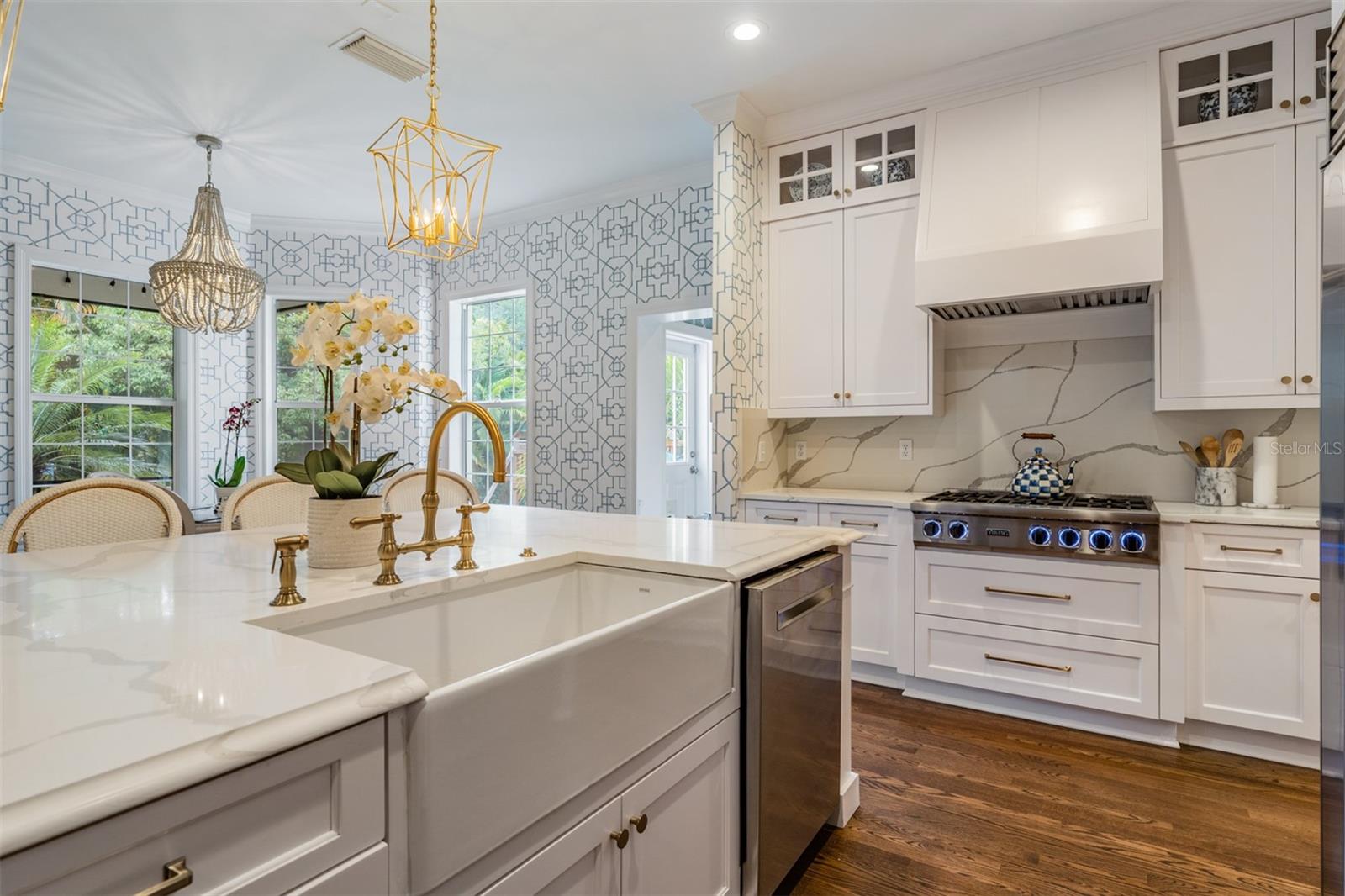 DAVIS ISLANDS - Residential