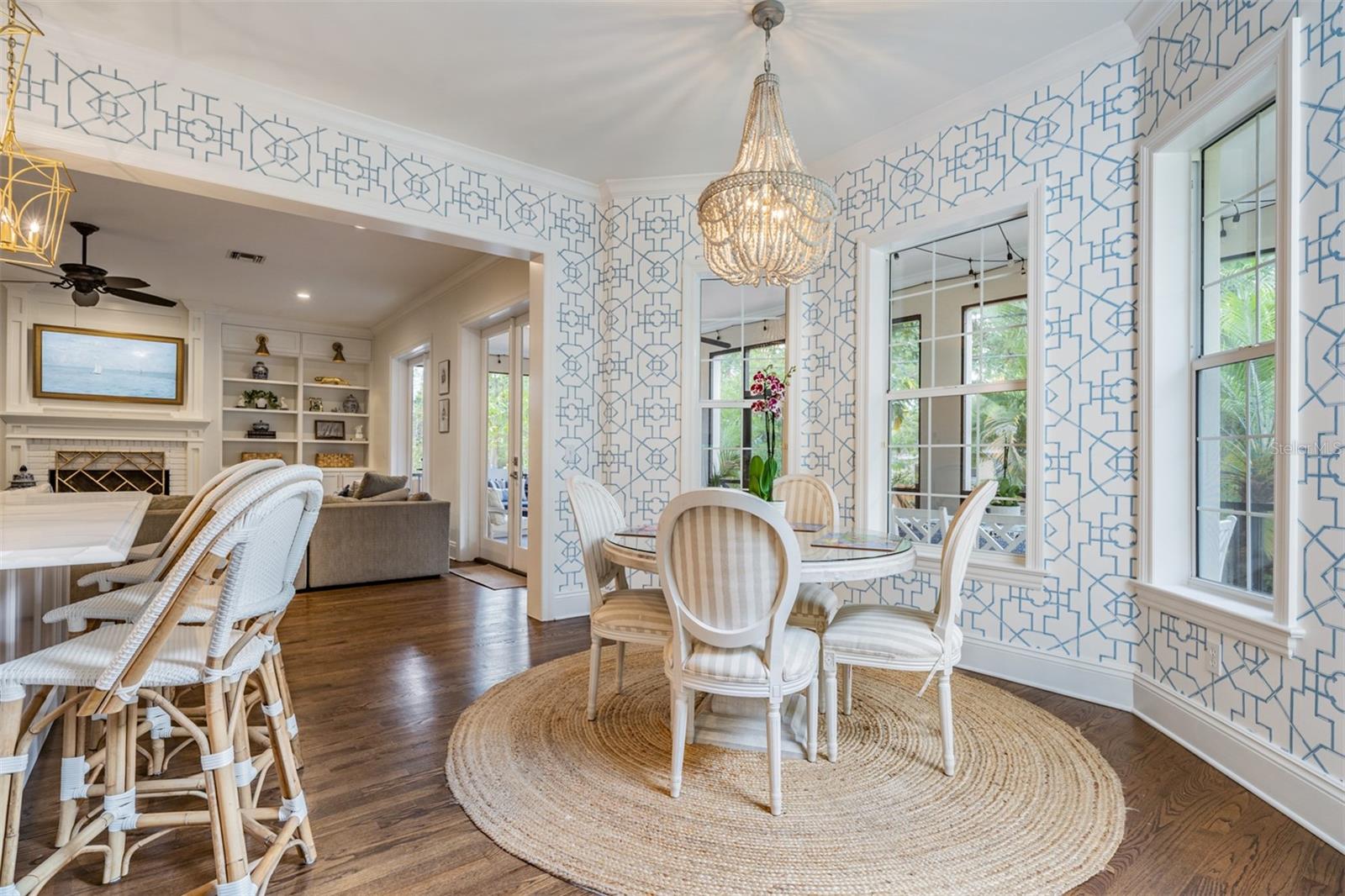 DAVIS ISLANDS - Residential