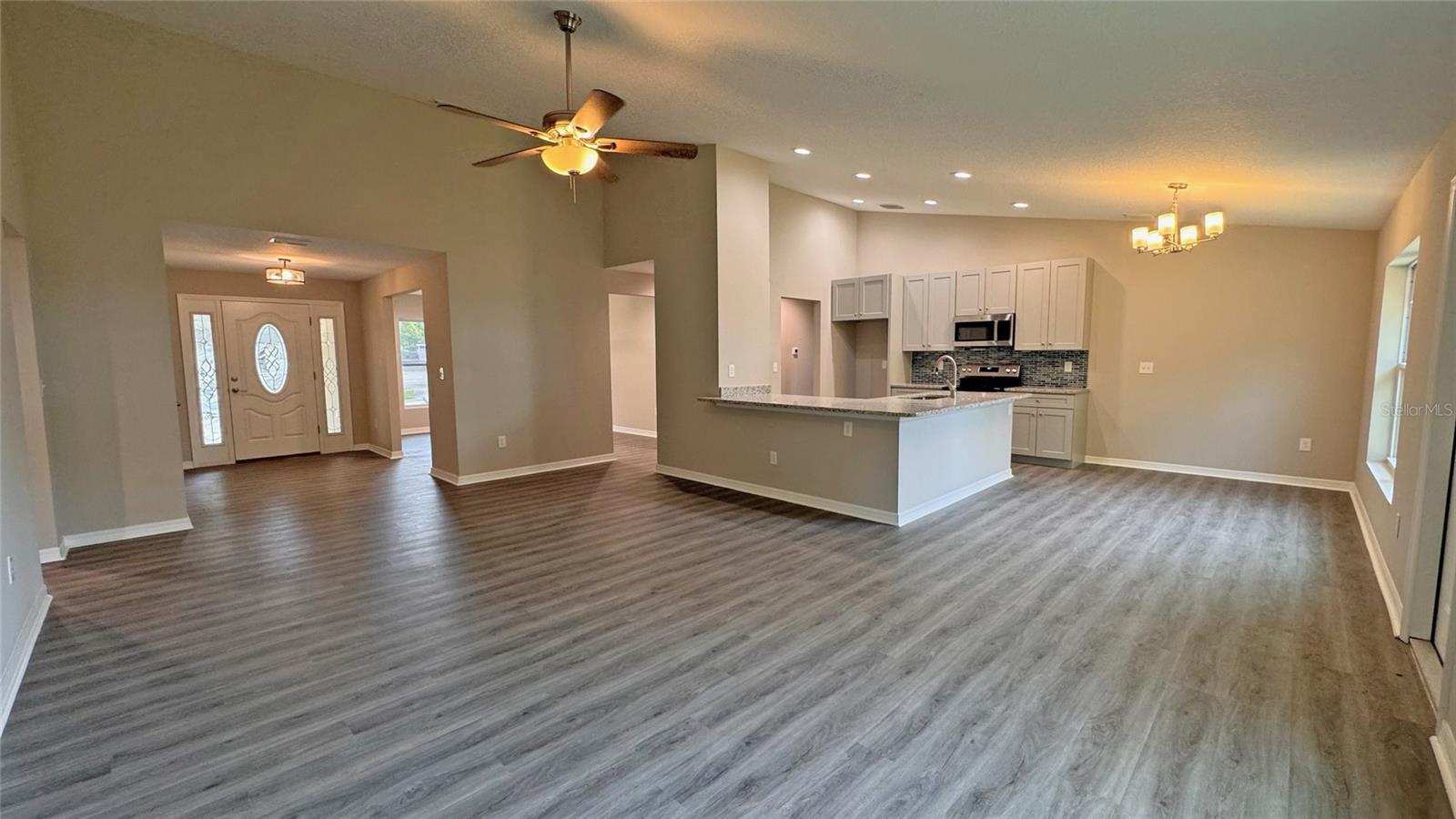 LAKE HOLDEN GROVE - Residential