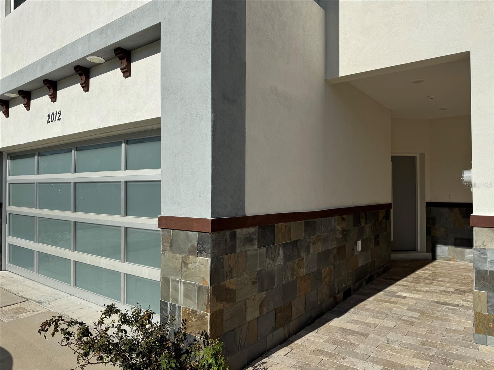 2012 GREENBRIAR TERRACE