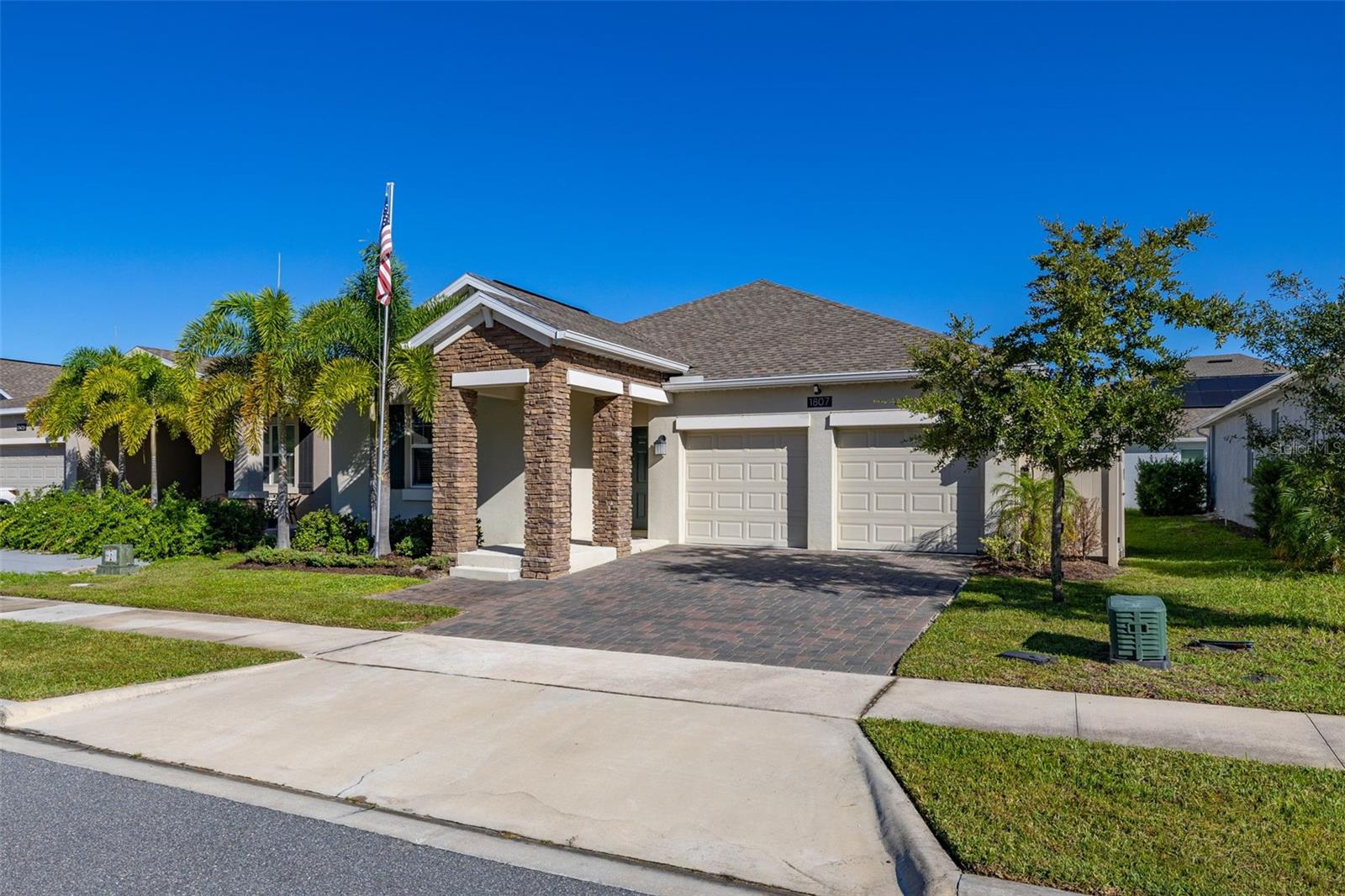 1807 GOOD NEIGHBOR LOOP