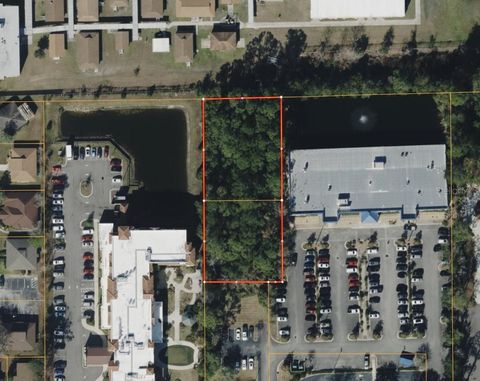 Photo of 1505 Kingsley Avenue, Orange Park, FL 32073 (MLS # A4698144)