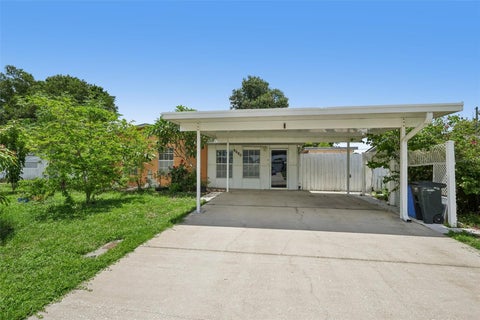 Photo of 9680 Park Lake Drive N, Pinellas Park, FL 33782 (MLS # TB8519461)