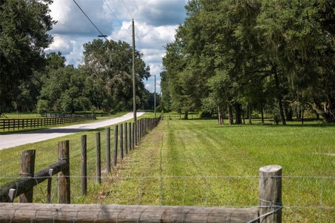 Tiny photo for 9797 Cr 674, Bushnell, FL 33513 (MLS # TB8545252)