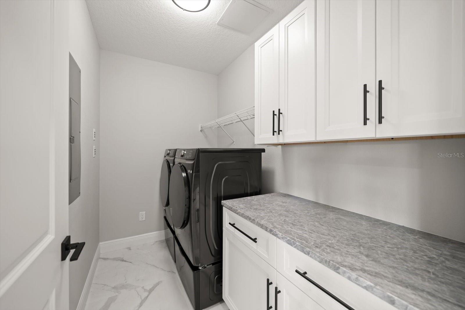 LA BRISA DEL MAR CONDO UNIT 501 - Residential