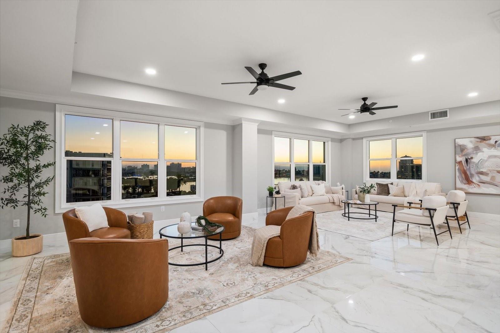 211 DOLPHIN POINT 501