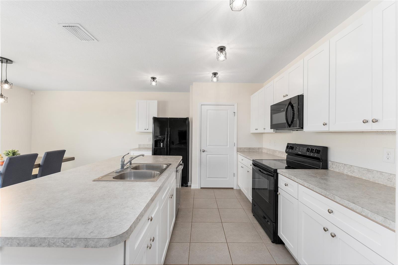 OAK HILL PLANTATION PH I - Residential