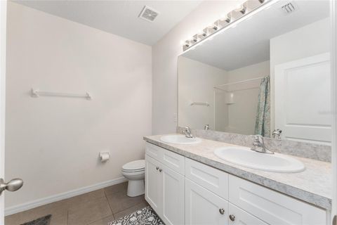 Tiny photo for 4495 NE 29th Street, Ocala, FL 34470 (MLS # OM724240)