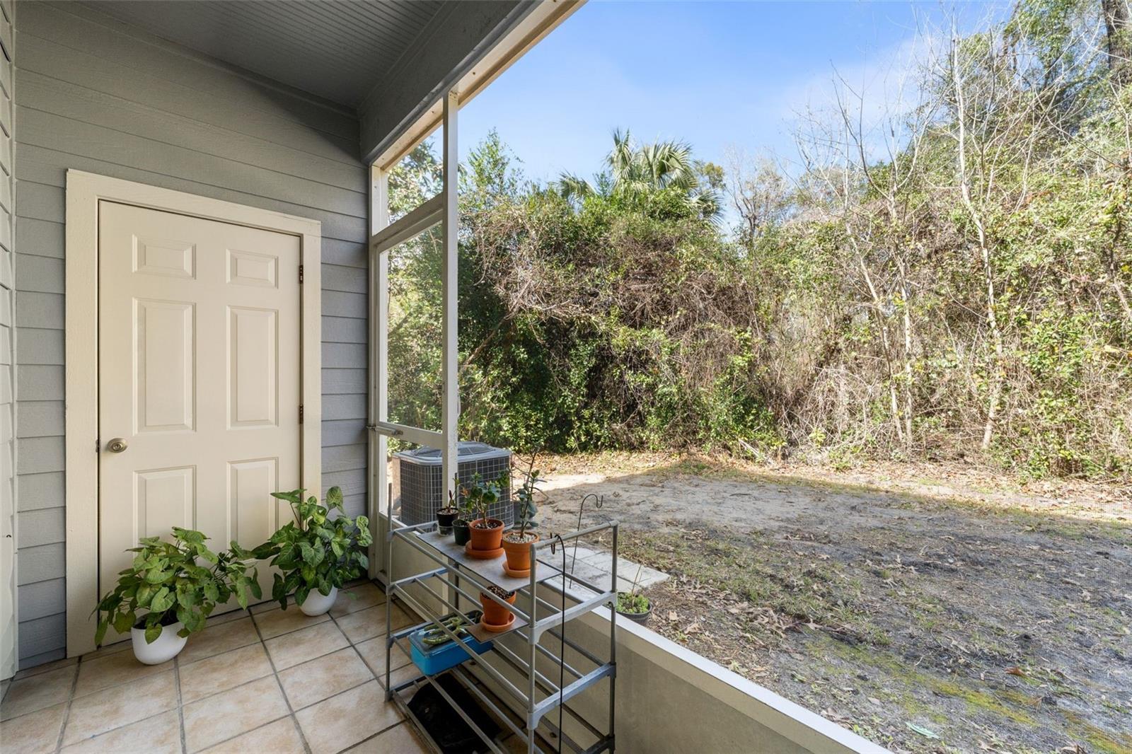 CHASE HOLLOW CONDO - Residential