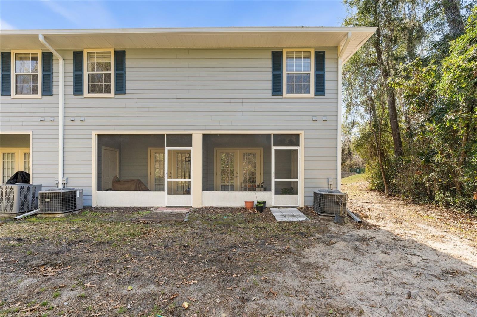 CHASE HOLLOW CONDO - Residential