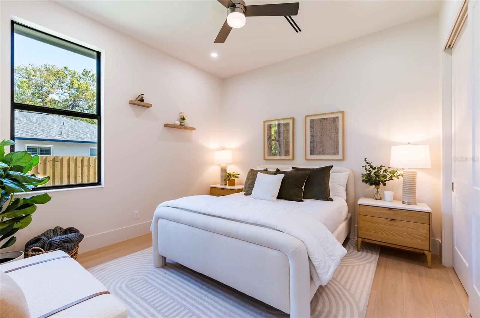 DESOTA PARK - Residential