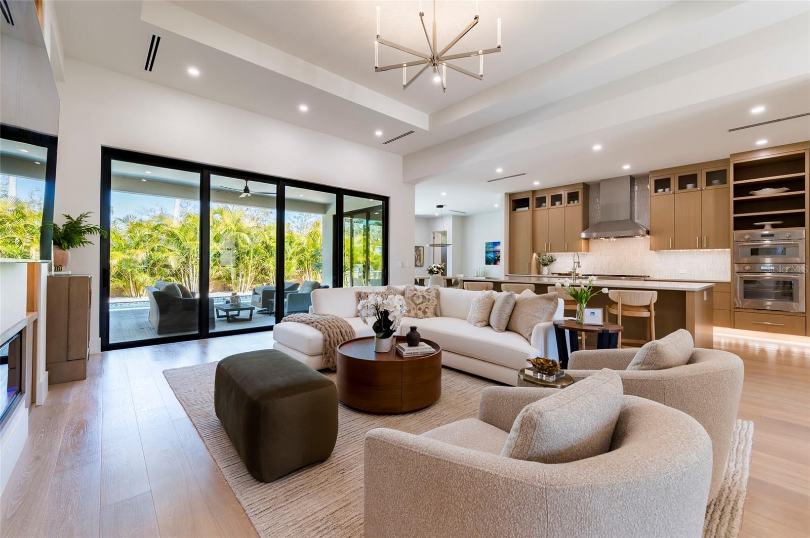 DESOTA PARK - Residential