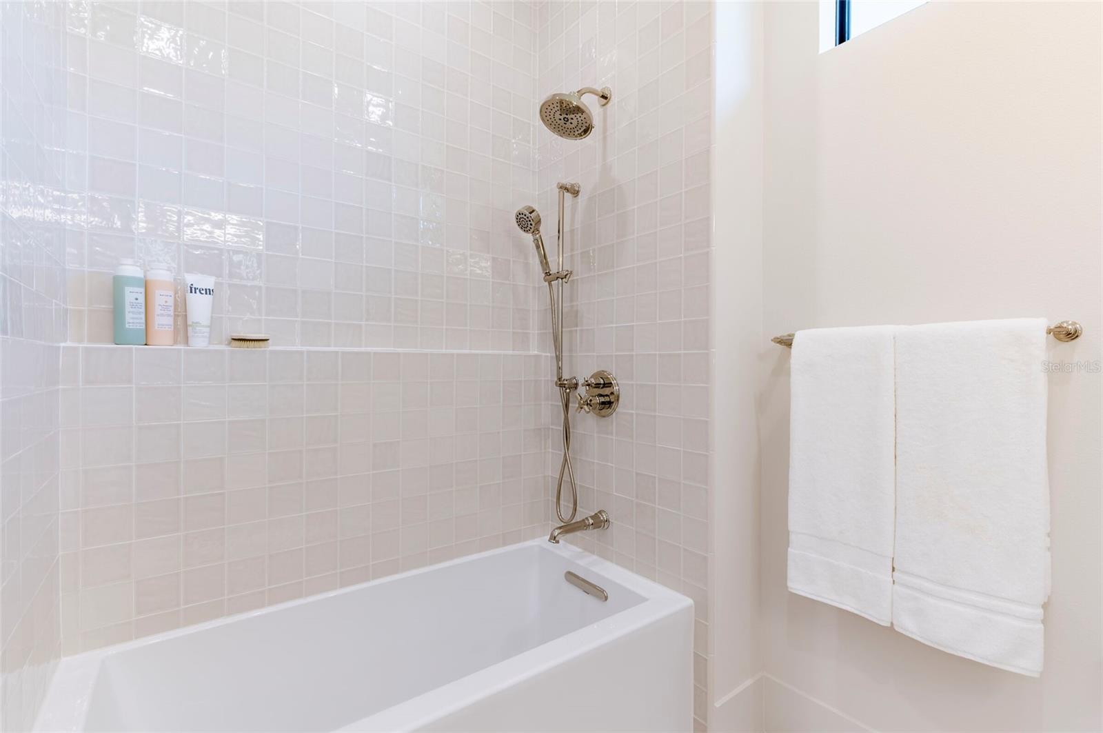 DESOTA PARK - Residential