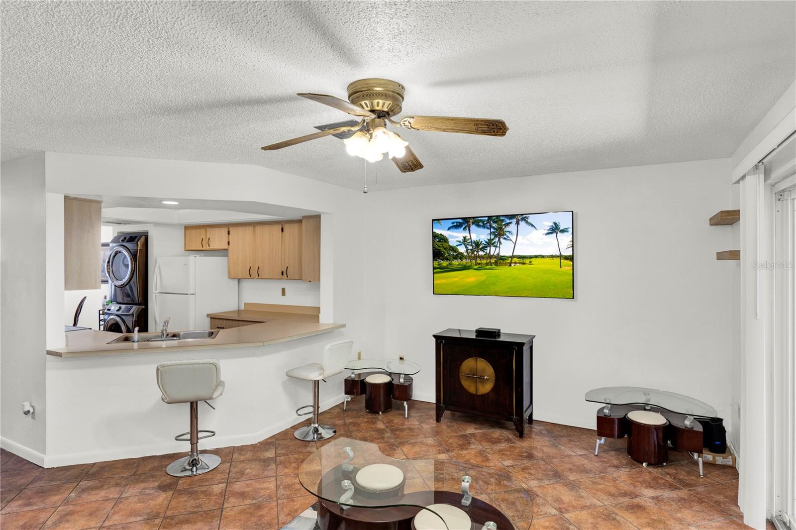 CORDONA PLACE TWNHS - Residential