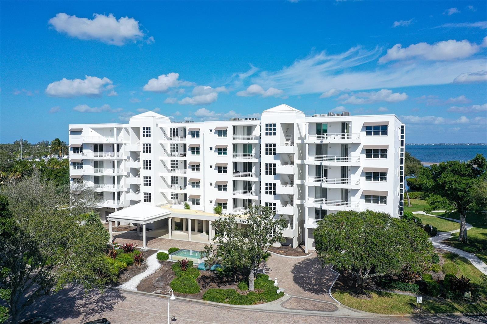 2550 HARBOURSIDE DRIVE 334