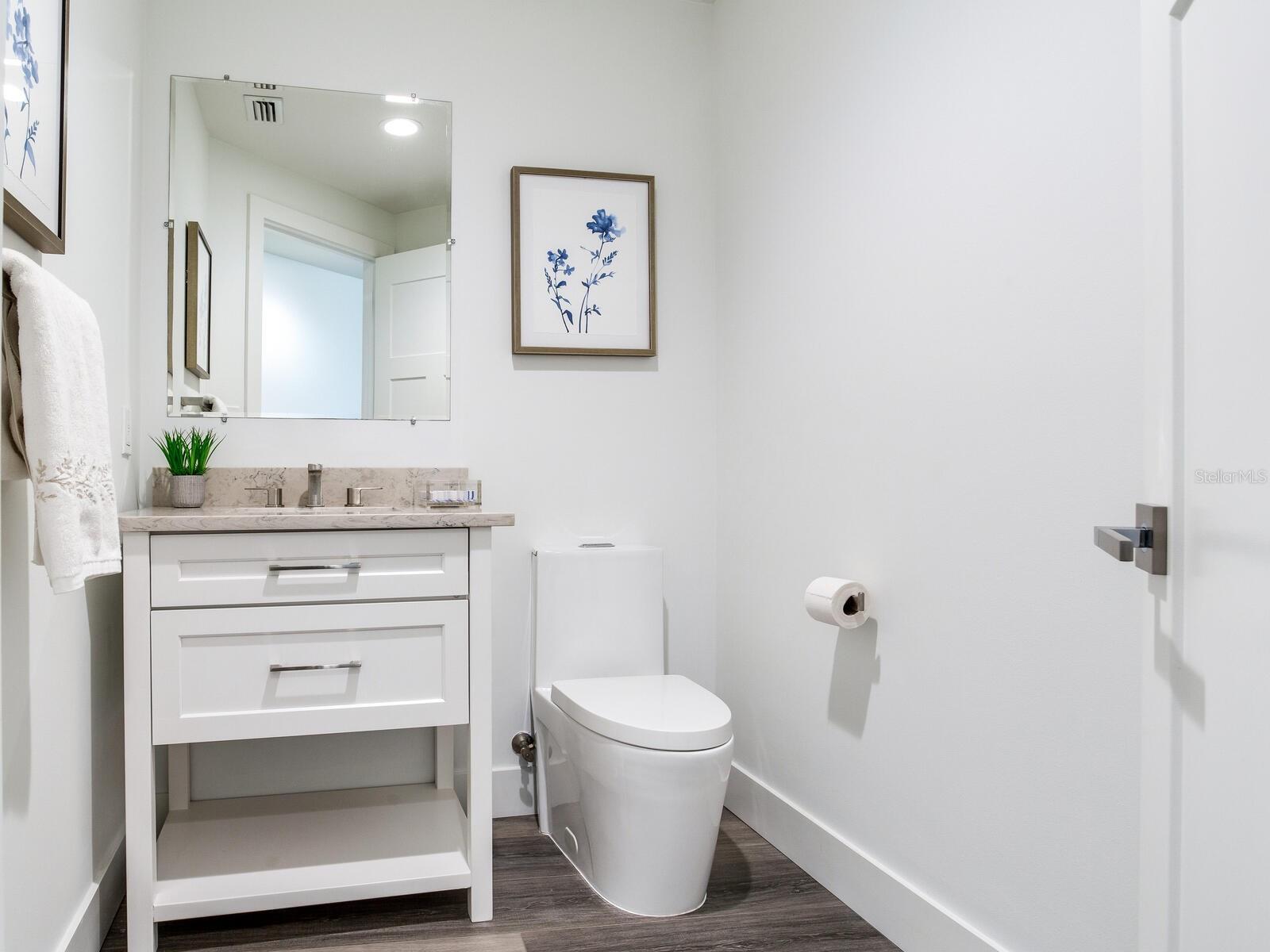 SERENO CONDO - Residential