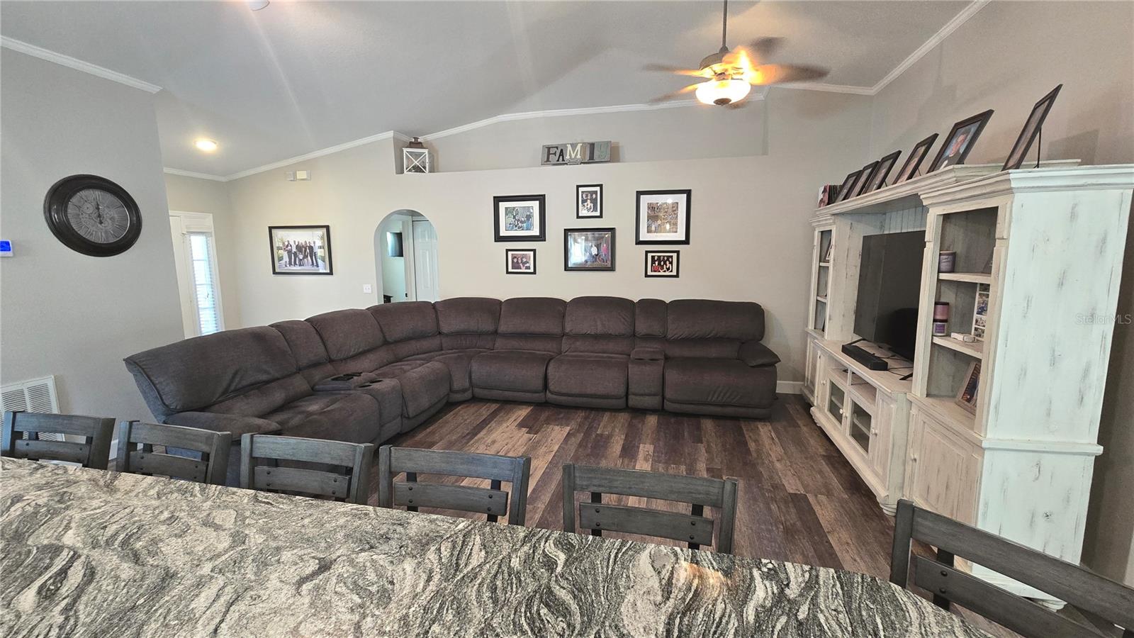 MASCOTTE DUKES LAKE PH 02 - Residential