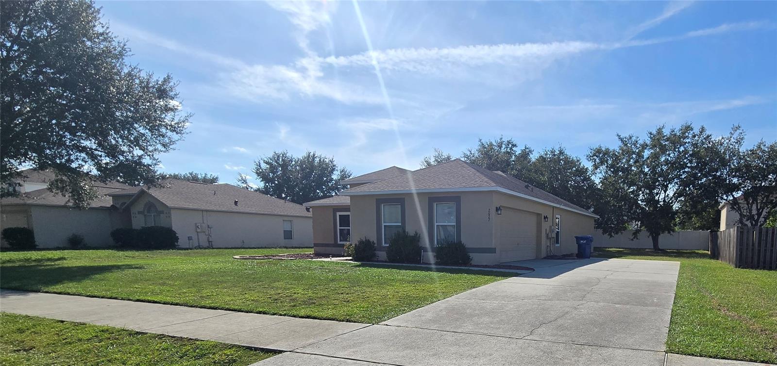 MASCOTTE DUKES LAKE PH 02 - Residential