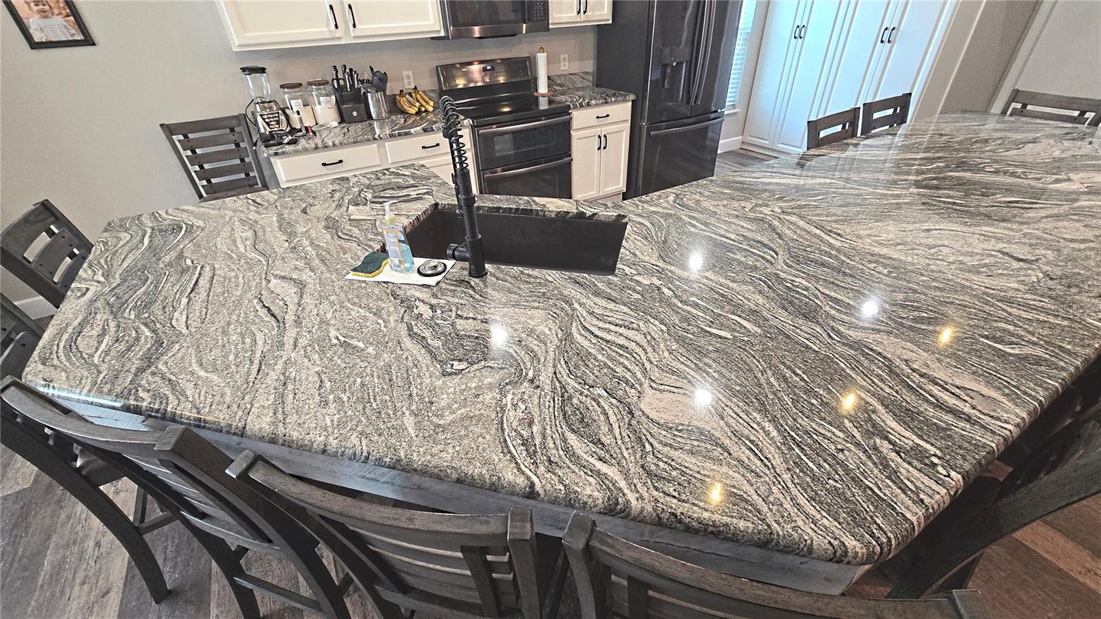 MASCOTTE DUKES LAKE PH 02 - Residential