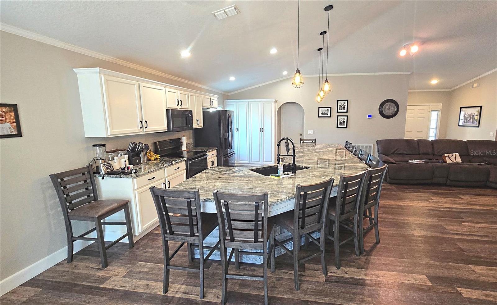 MASCOTTE DUKES LAKE PH 02 - Residential