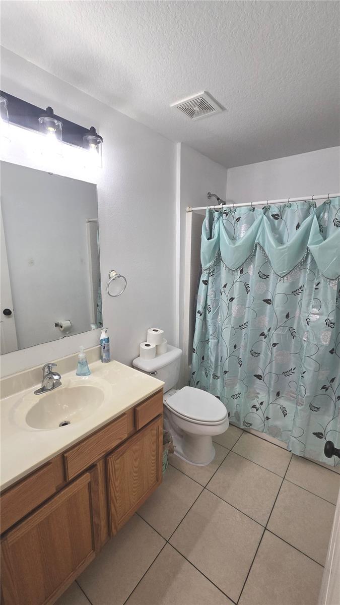 MASCOTTE DUKES LAKE PH 02 - Residential