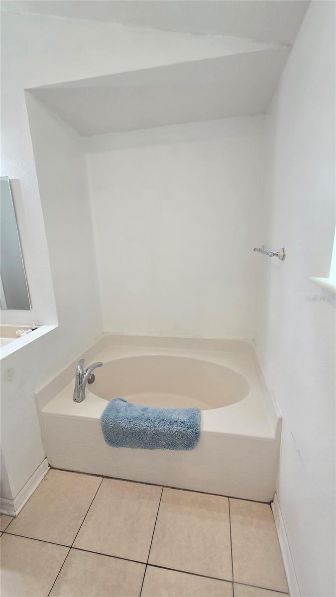 MASCOTTE DUKES LAKE PH 02 - Residential