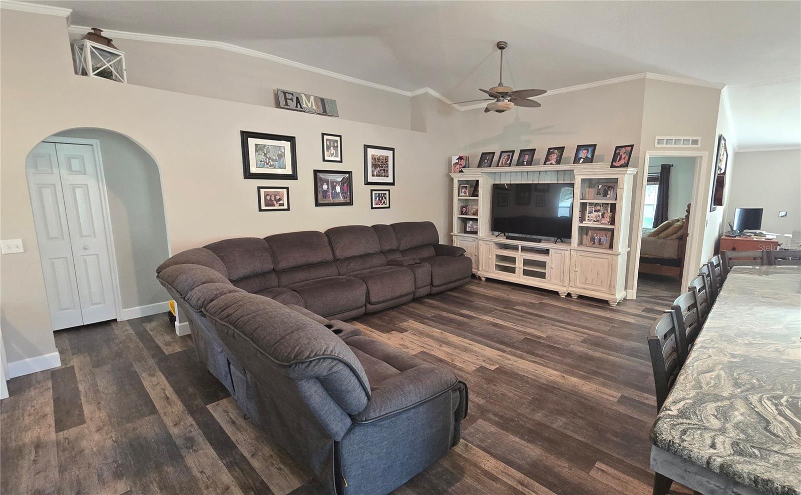 MASCOTTE DUKES LAKE PH 02 - Residential