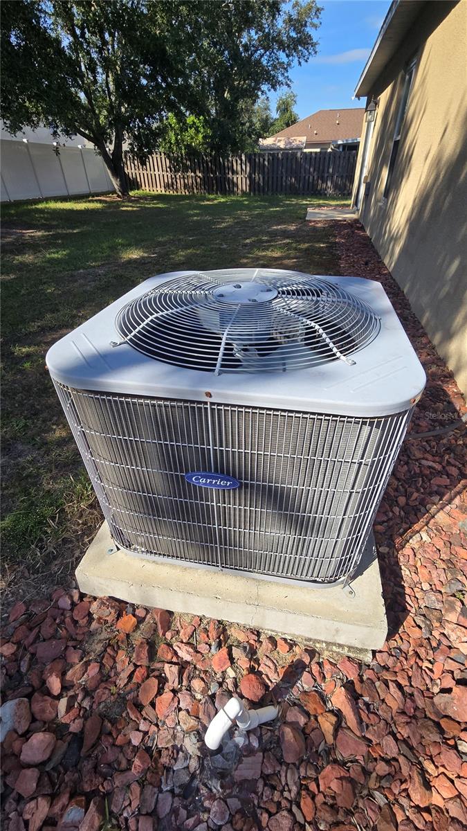 MASCOTTE DUKES LAKE PH 02 - Residential